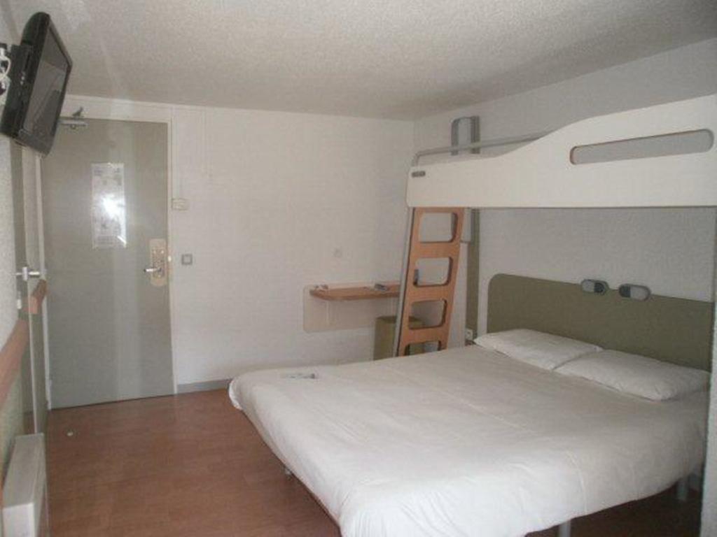 Ibis Budget 2*